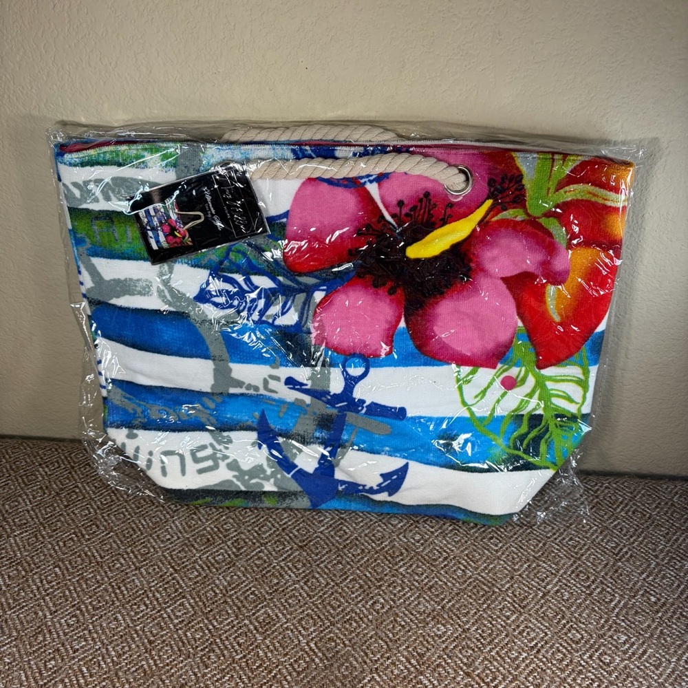 Amy Miller Home Ultimate Style X-Large Beach Tote Bag 15" x by 19” Tropical NWT